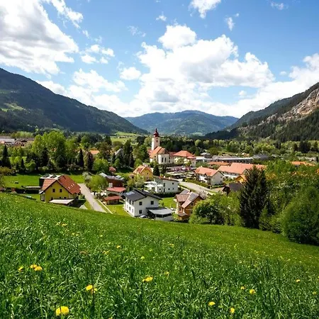 Zelt Oder Camper Stellplatz Am Raddoerfl *