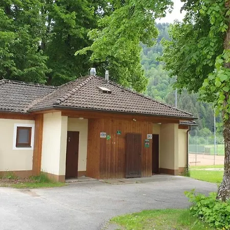 Zelt Oder Camper Stellplatz Am Raddoerfl Teufenbach