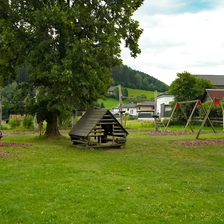 Zelt Oder Camper Stellplatz Am Raddoerfl キャンプ場 *