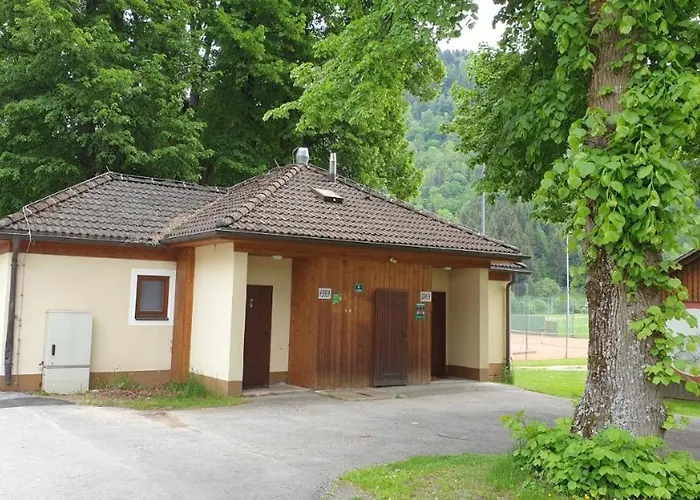 Zelt Oder Camper Stellplatz Am Raddoerfl Teufenbach